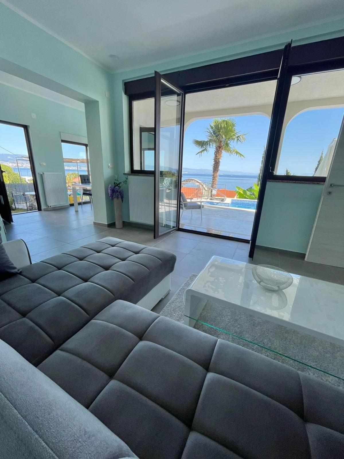 Villa Nikolla ลอฟราน ภายนอก รูปภาพ